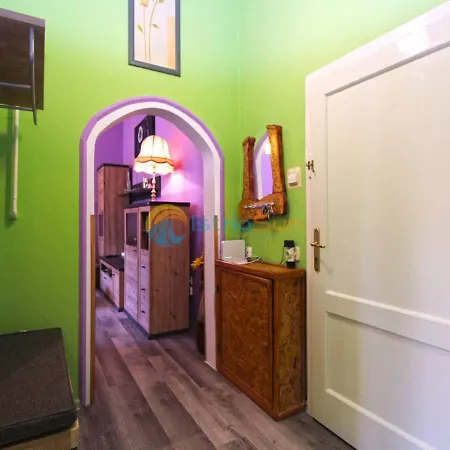 Studio Apartman Lea Pula Exterior photo