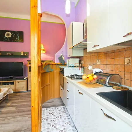 Studio Apartman Lea Pula Exterior photo